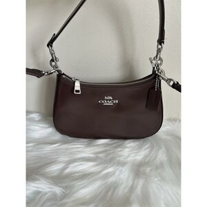Coach Teri Shoulder Bag in Silver/Maple